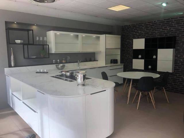 cuisine-moderne-epure-640w.jpg